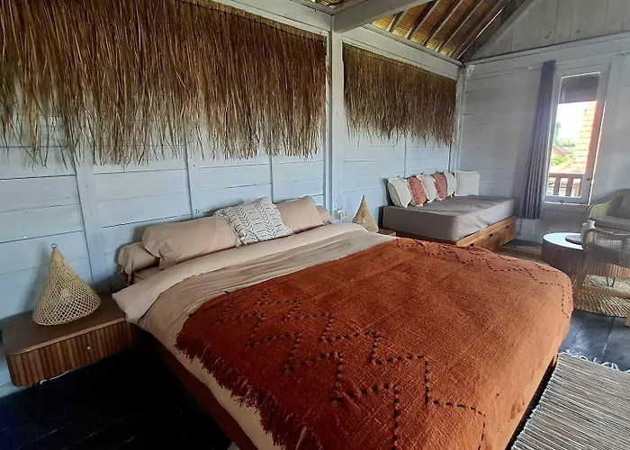 Rumah Kayu Sari ホテル Mengwi
