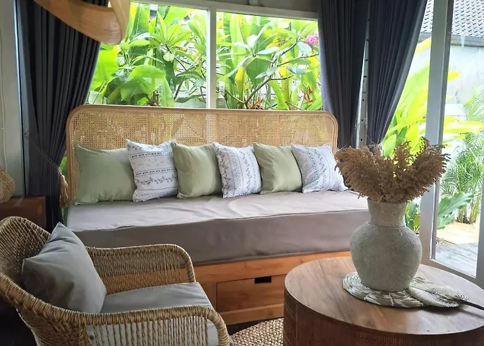 ホテル Rumah Kayu Sari Mengwi
