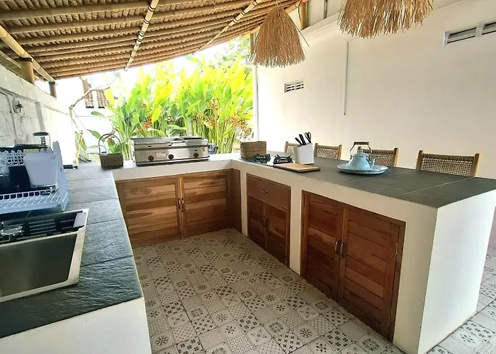 Rumah Kayu Sari 4* Mengwi